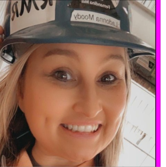 Meet your Posher, Ladonna - Picture 1 of 1